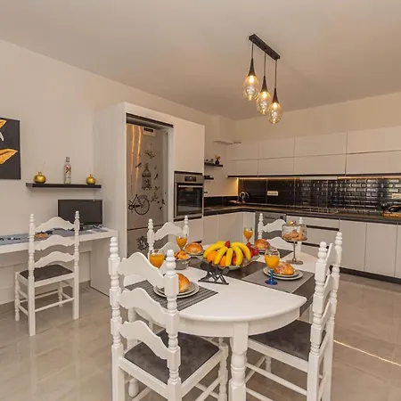 Di Sergio * Glinado Naxos